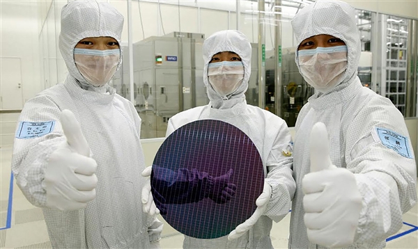 加速10nm生产！三星扩建工厂 让内存降价的一次战略豪赌